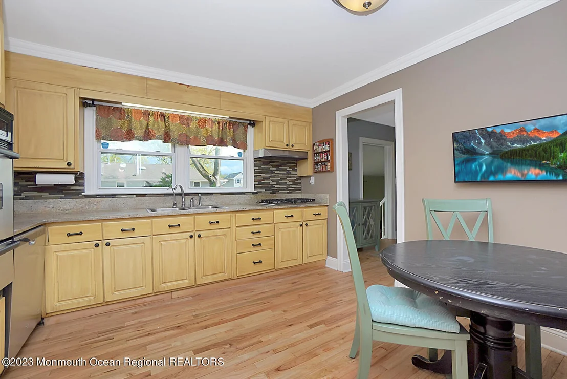 Photo of 8 Annmar Drive