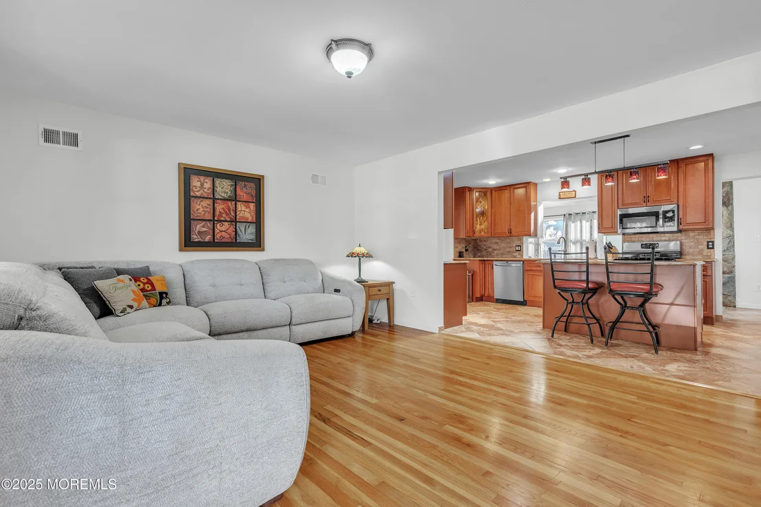 Photo of 34 Mariner Drive