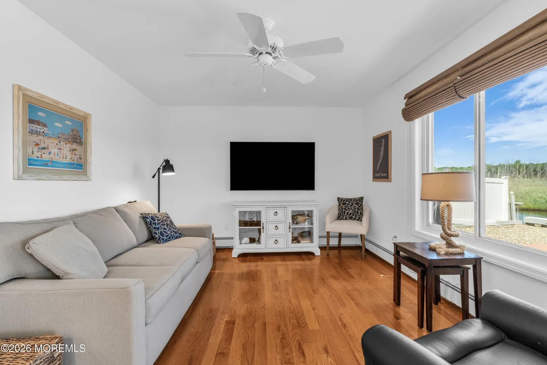 Photo of 157 Royal Drive
