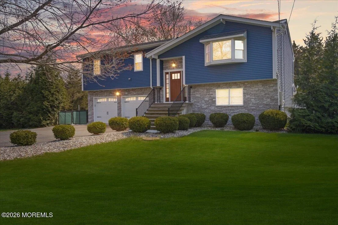 Photo of 443 Bennetts Mills Road