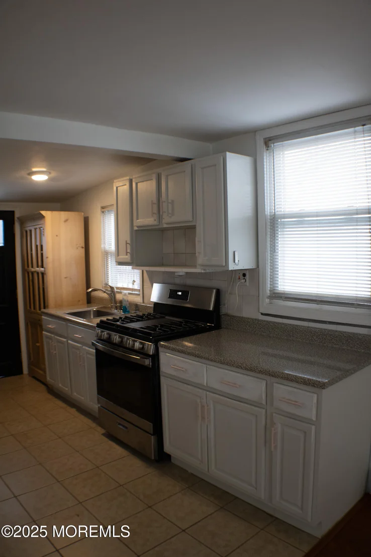 Photo of 814 5th Street