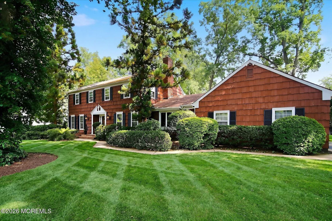Photo of 76 Tall Timber Road