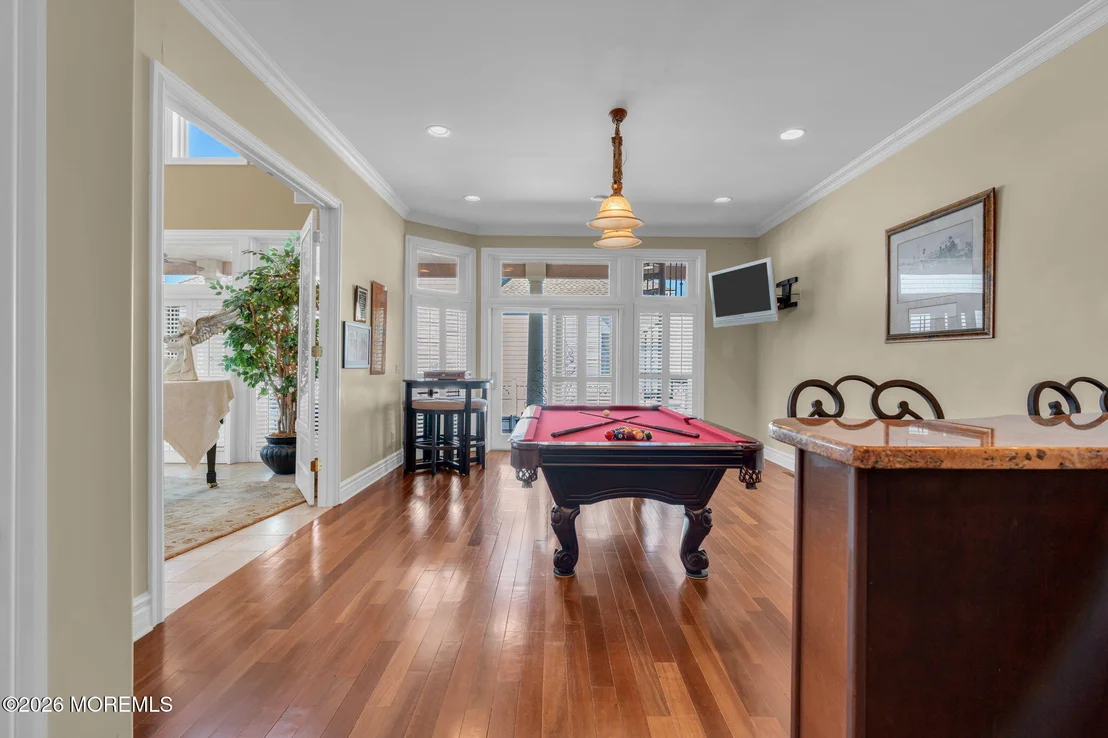 Photo of 342 Aldo Drive