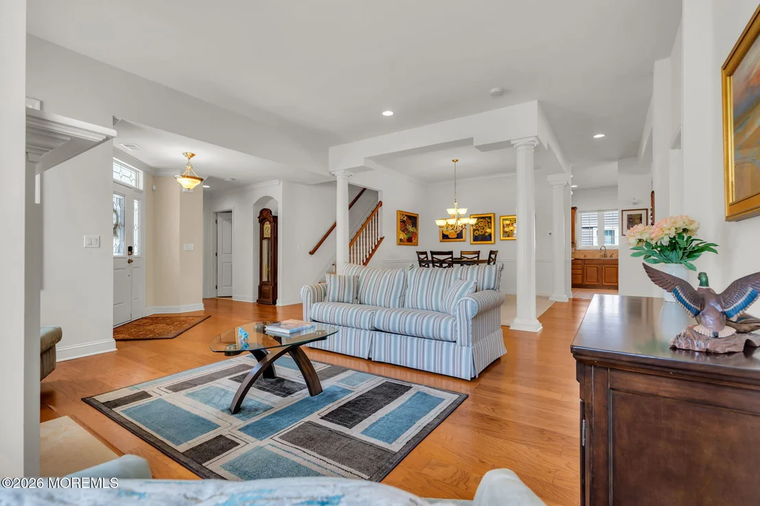 Photo of 87 Bayville Way