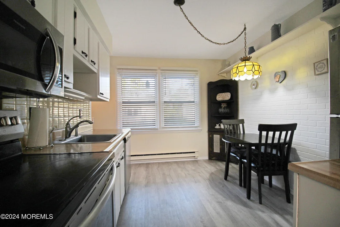 Photo of 52 Chelsea Drive