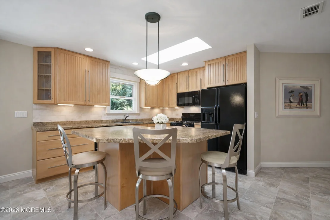 Photo of 96 Heritage Drive