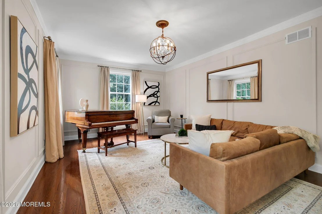 Photo of 4 Tuxedo Road