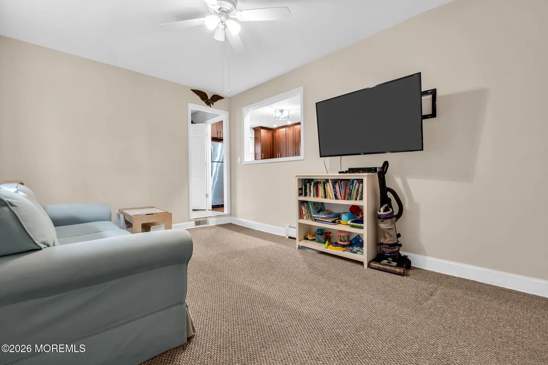 Photo of 305 Hudson Drive