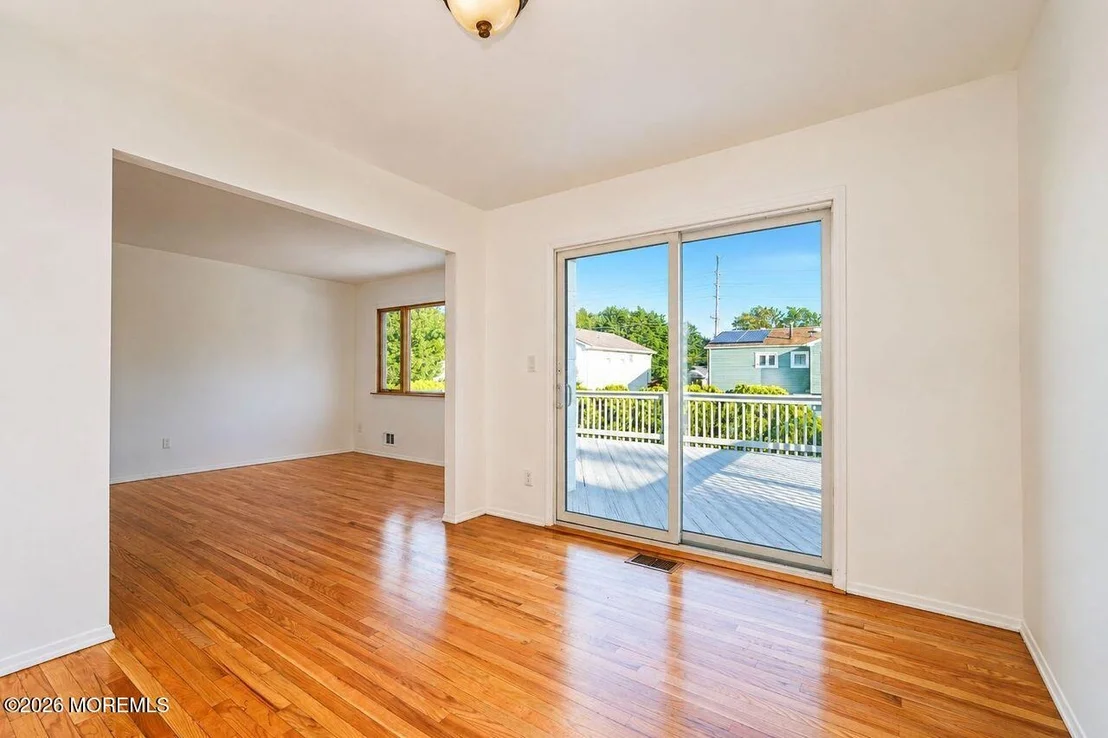 Photo of 6 Ennis Drive