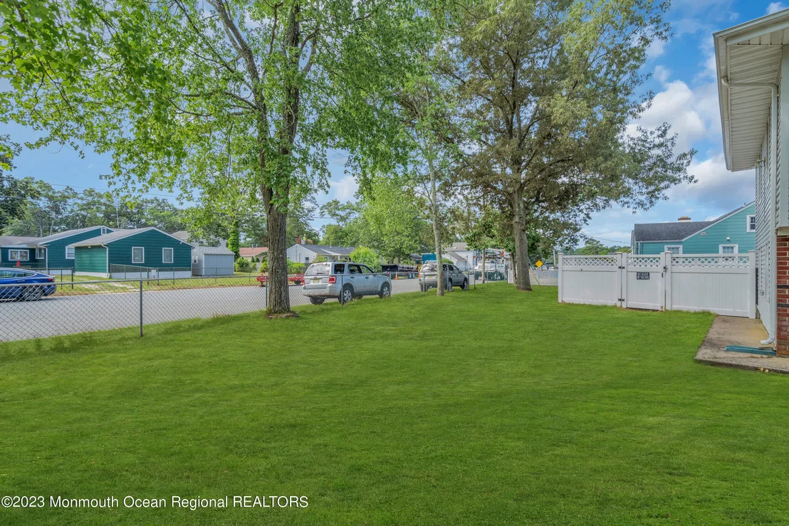 Photo of 303 Station Drive