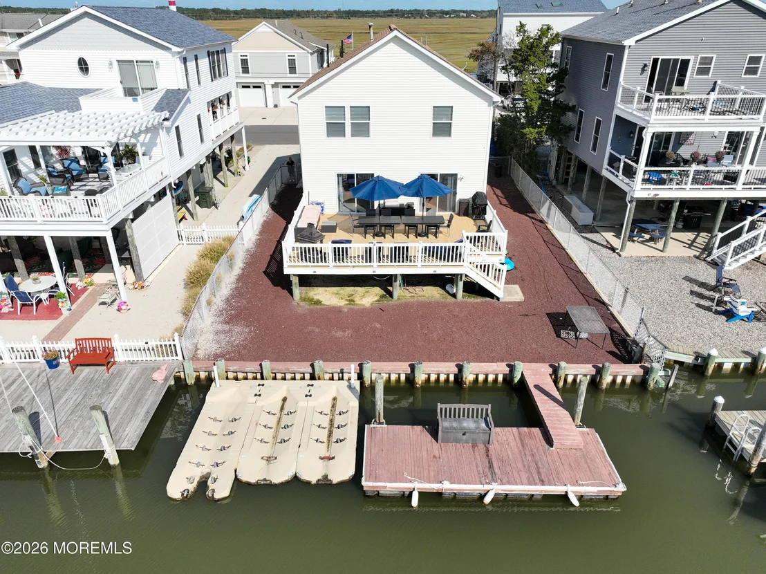 Photo of 348 Kingfisher Road