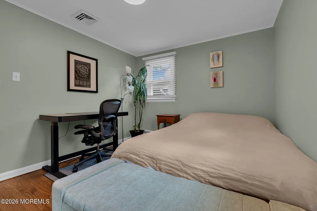 Photo of 704 Barberry Drive