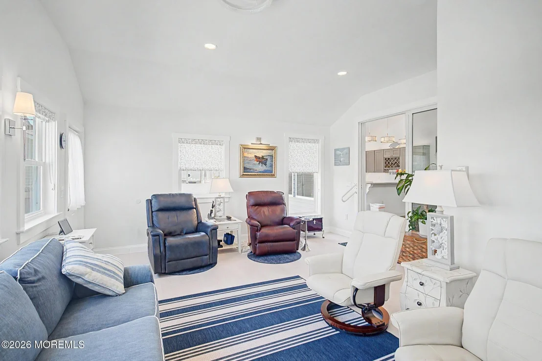 Photo of 418 Dock Road