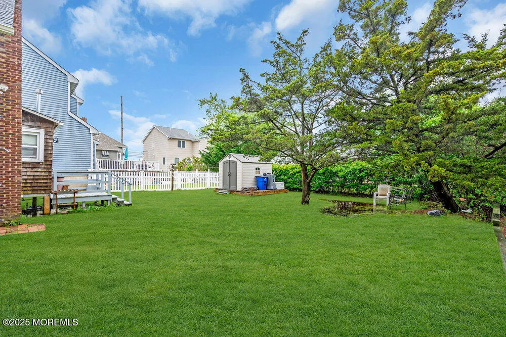 Photo of 110 2nd Avenue
