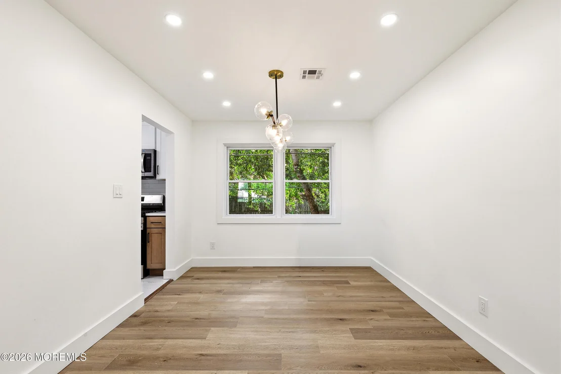 Photo of 462 Champlain Street