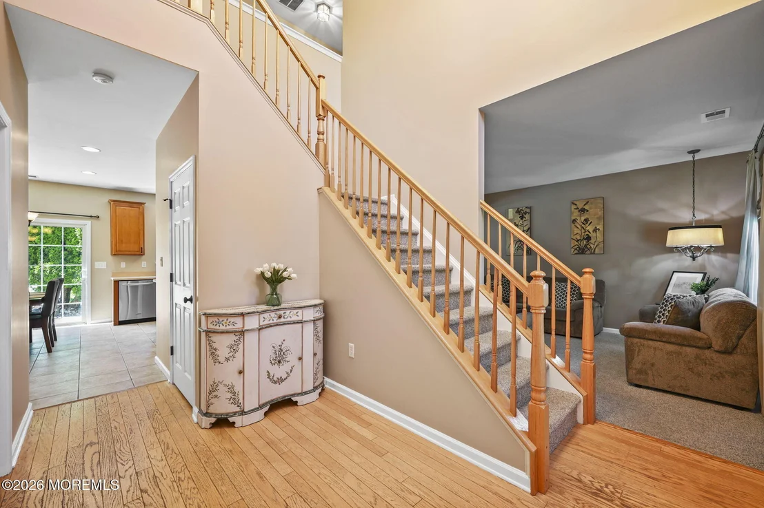 Photo of 389 Fordham Place