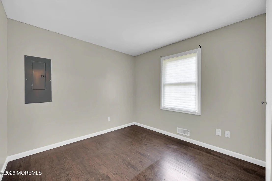 Photo of 271 Sky Manor Boulevard