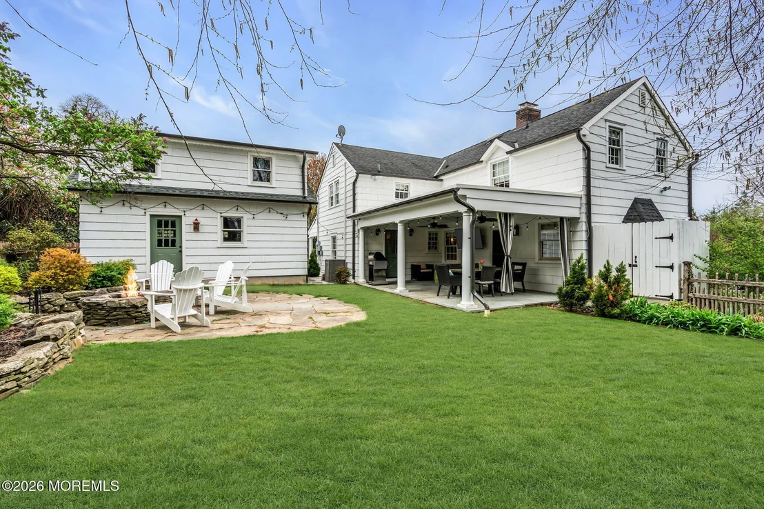 Photo of 9 N Cherry Lane
