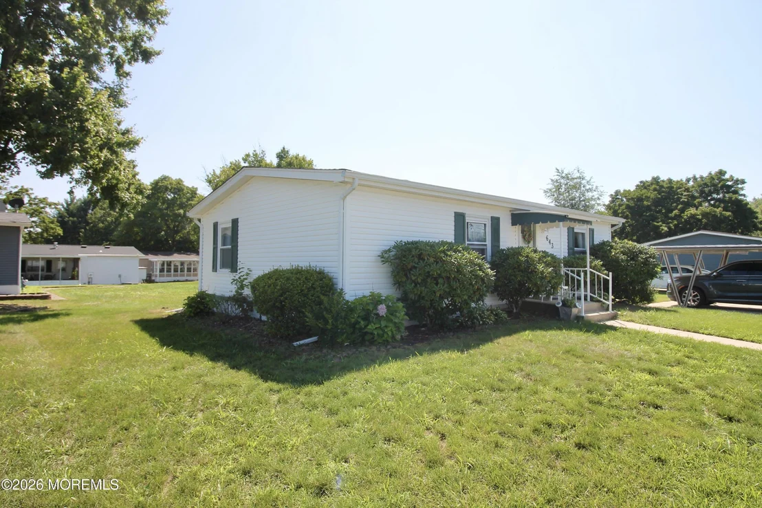 Photo of 643 Dede Drive