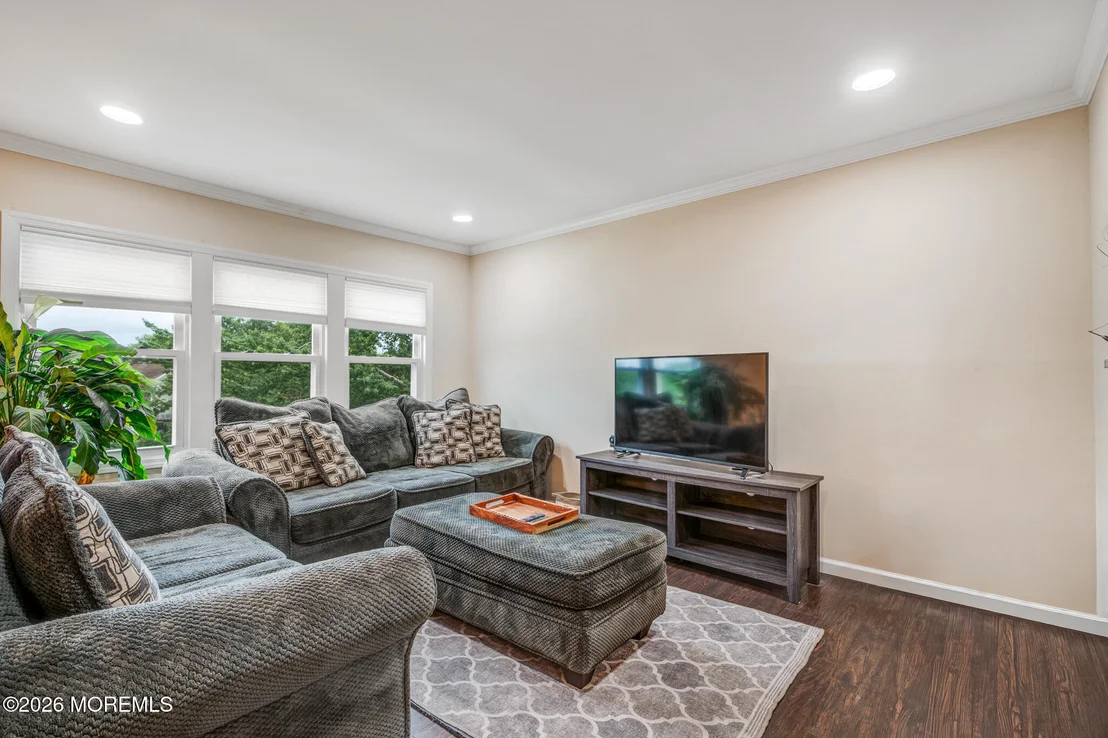Photo of 43 Tiller Drive