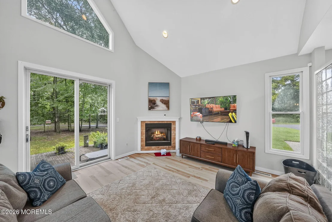 Photo of 1012 Columbus Road