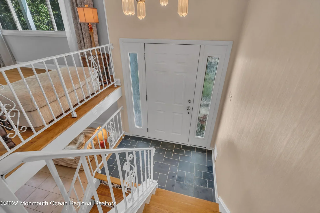 Photo of 19 Warren Drive