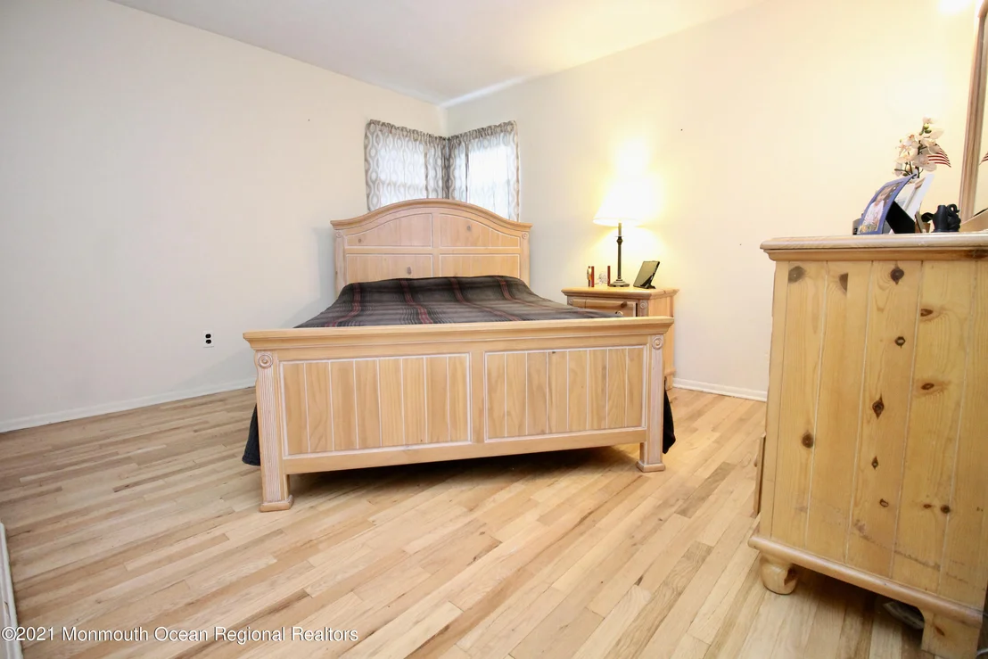Photo of 1310 Emma Place