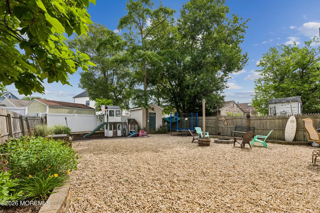 Photo of 131 Bayview Drive