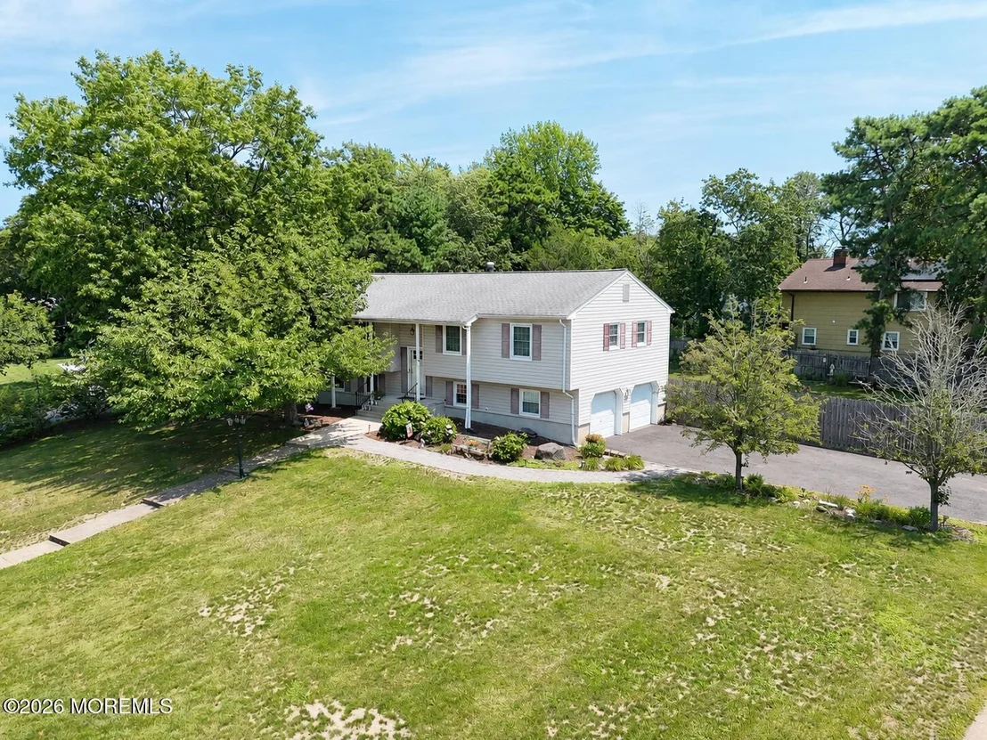 Photo of 420 Crestview Terrace