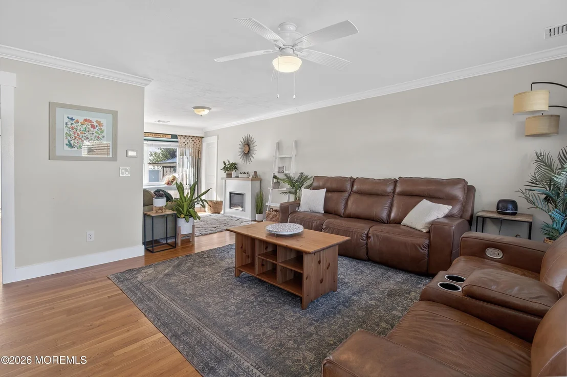 Photo of 105 Cranbury Road