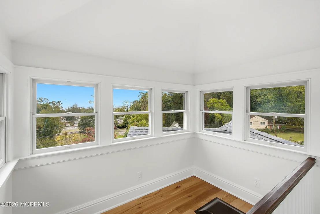 Photo of 4 Oneida Avenue