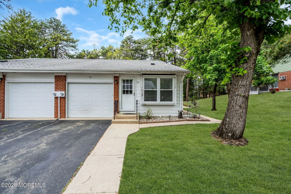 Photo of 9 B Moccasin Drive