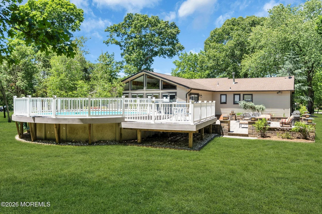 Photo of 819 Harmony Road
