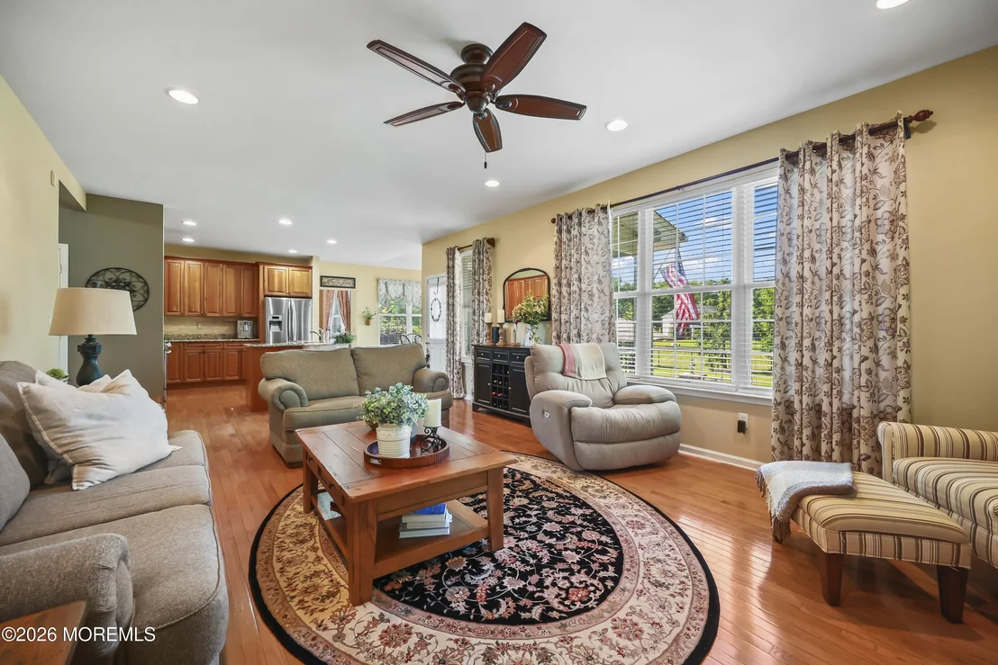 Photo of 14 Whispering Grove Boulevard