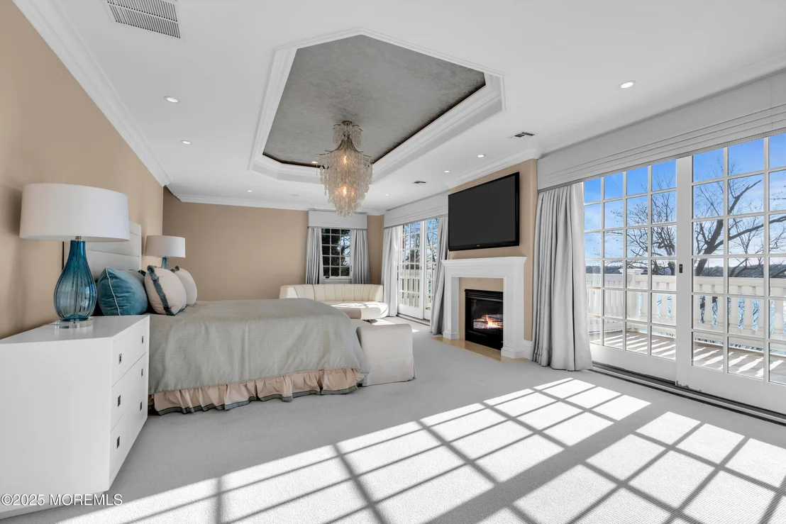 Photo of 934 Navesink River Road