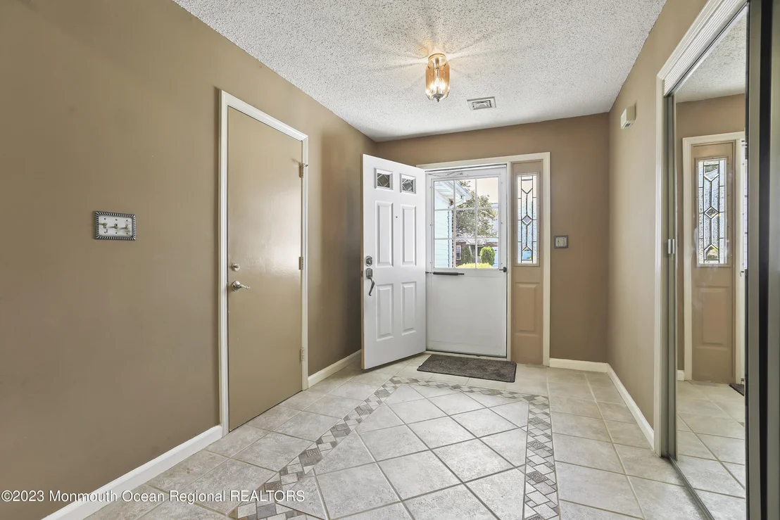Photo of 14 Peasley Drive