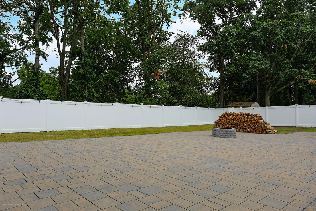 Photo of 188 Arizona Drive