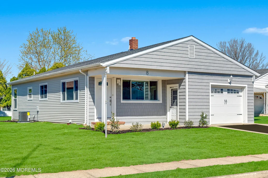 Photo of 8 La Terraza Drive