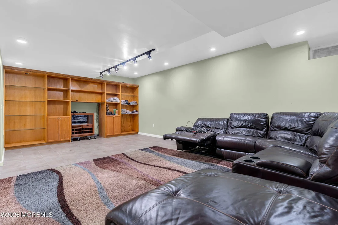 Photo of 18 Lysbeth Lane