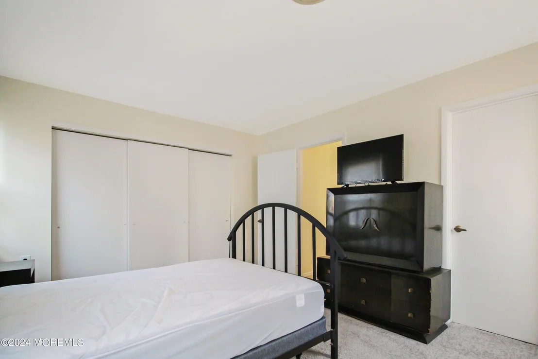 Photo of 52 Chelsea Drive