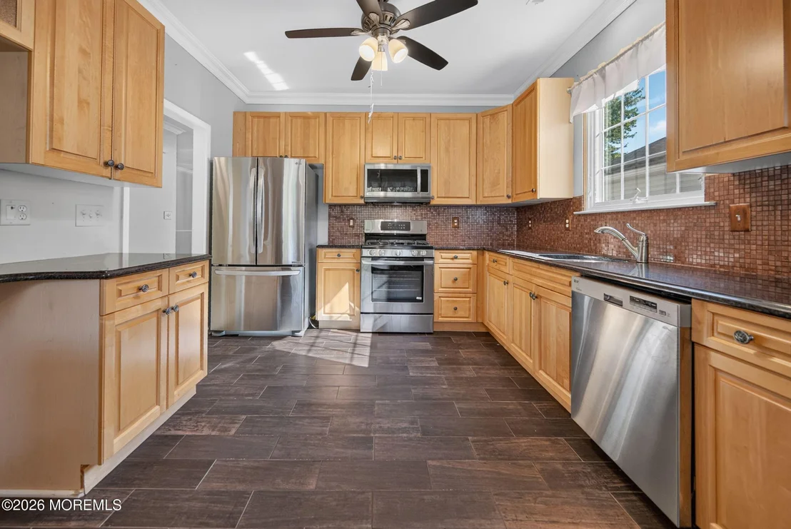 Photo of 6 Doral Way