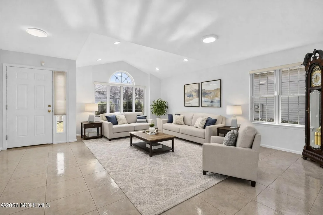 Photo of 39 Spyglass Drive