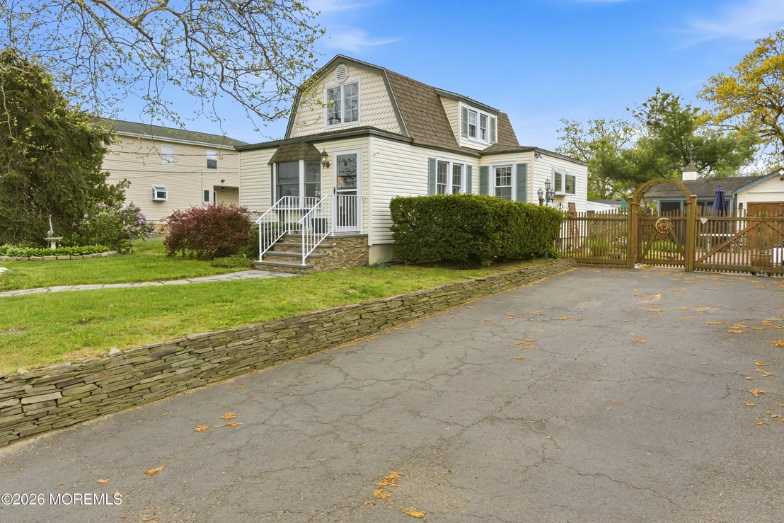 Photo of 114 Ocean Boulevard