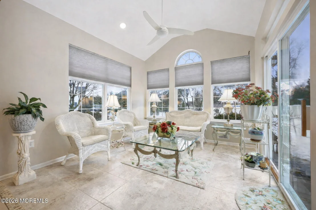 Photo of 49 Dune Road