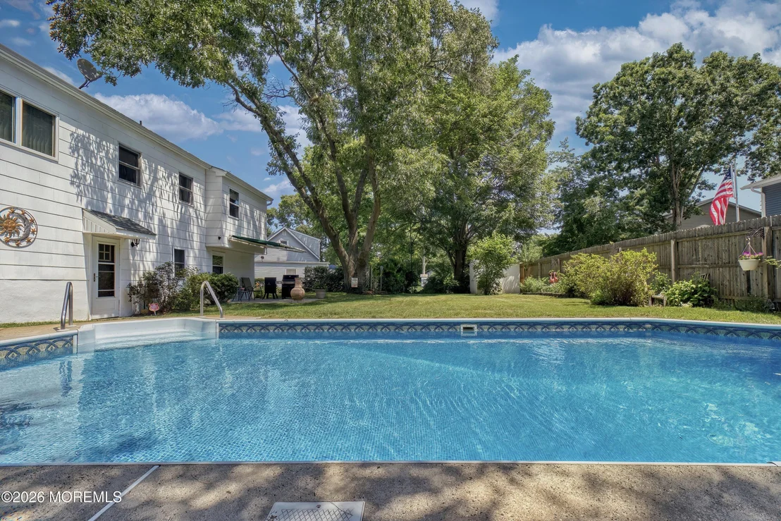 Photo of 111 Poplar Way