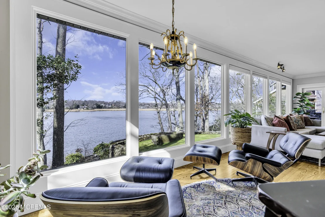 Photo of 2403 Riverside Terrace