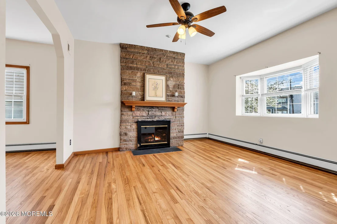 Photo of 63 Broadway