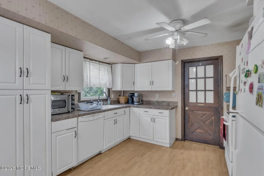 Photo of 151 Cardinal Drive