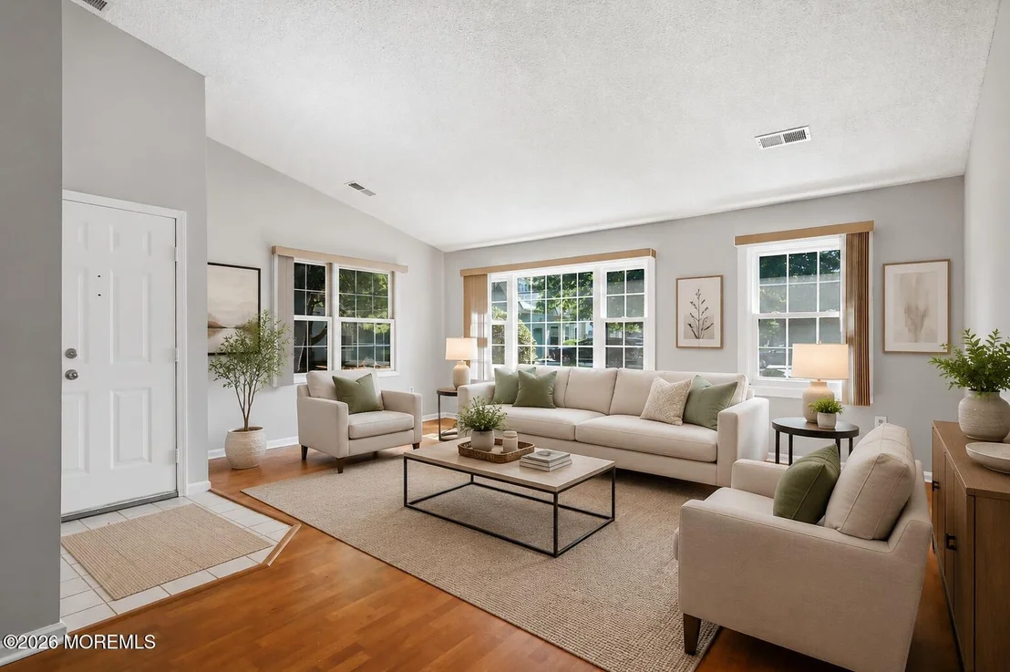 Photo of 7 Riva Boulevard