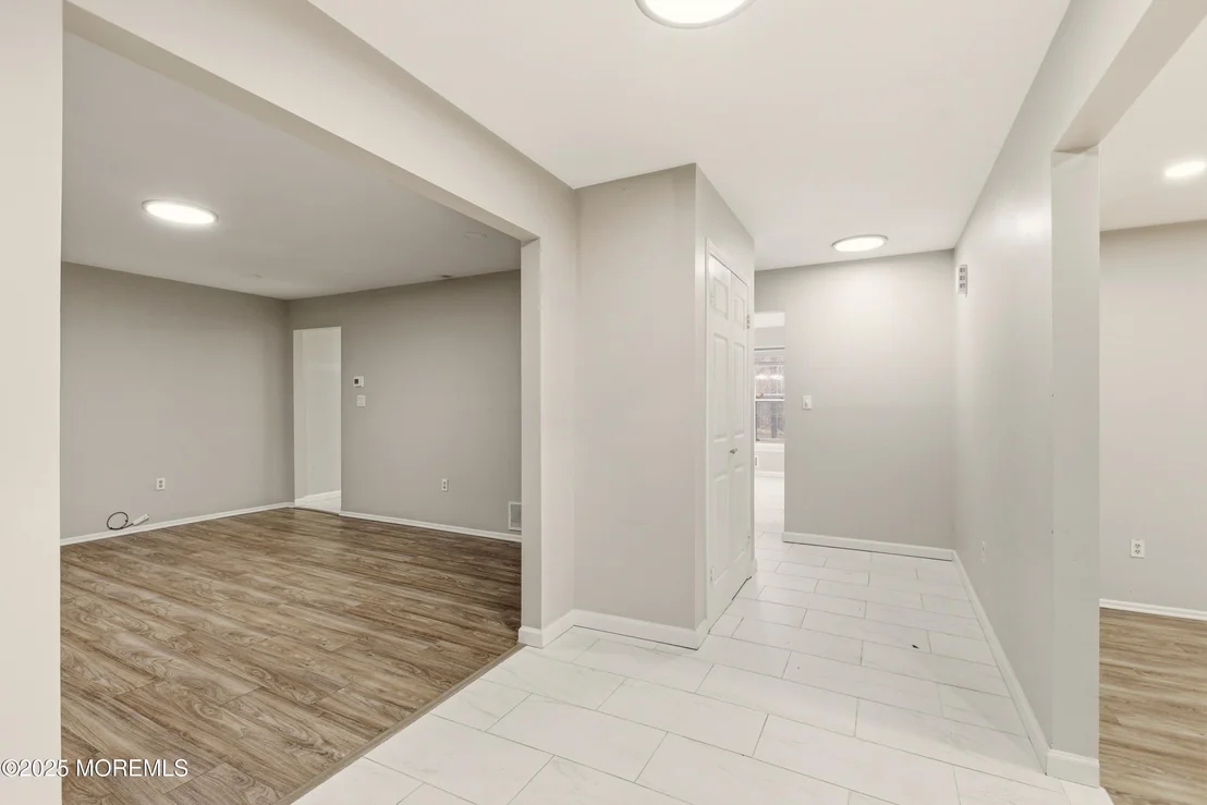 Photo of 683 Anderson Road